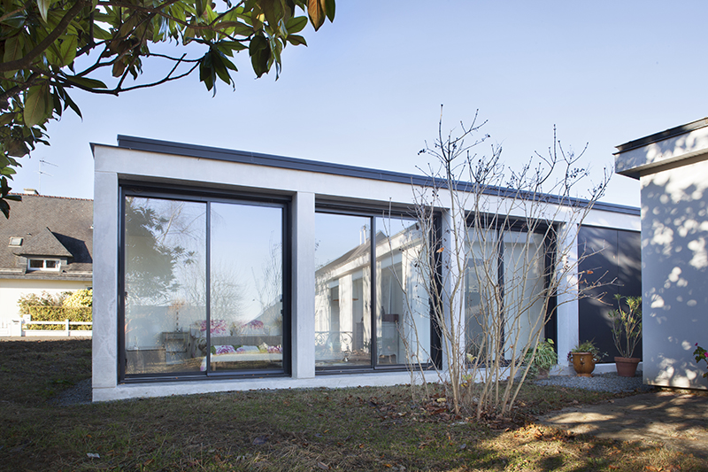 http://www.jeremiasgonzalez.com/files/gimgs/81_maison-cesson06bd.jpg