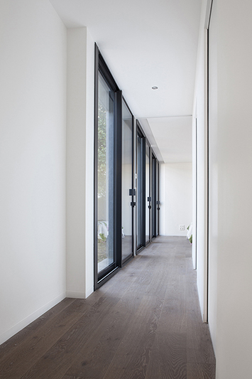 http://www.jeremiasgonzalez.com/files/gimgs/81_maison-cesson11bd_v2.jpg